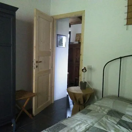 بيت للعطل Stazzo La Casedda *