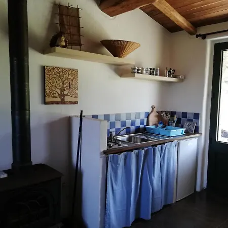 Stazzo La Casedda بيت للعطل