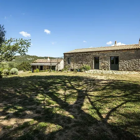 Stazzo La Casedda Сasa de vacaciones *